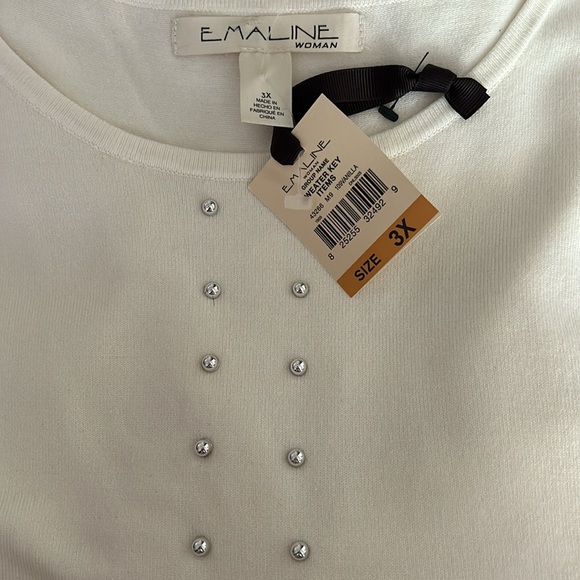 BRAND NEW! Sweater winter white (color). By Emaline Woman size 3x. - Picture 3 of 3